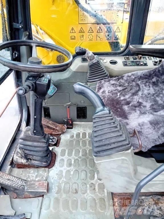 Komatsu PW 130ES-6K ホイール式油圧ショベル（パワーショベル・ユンボ・バックホー）