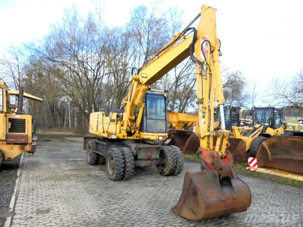 Komatsu PW 130ES-6K ホイール式油圧ショベル（パワーショベル・ユンボ・バックホー）