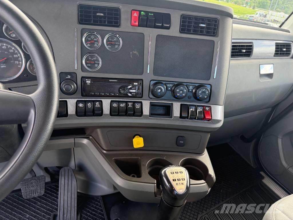 Kenworth T880 レッカー車