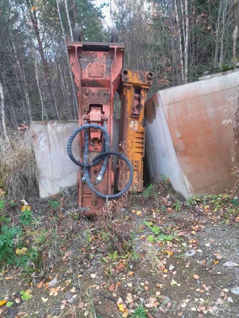 NPK E-216B ハンマー／ブレーカ