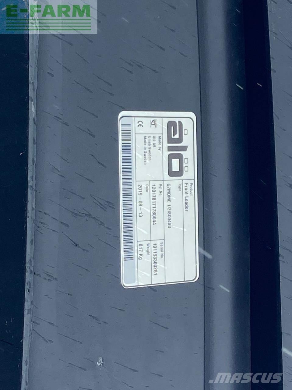 Valtra T254S トラクター