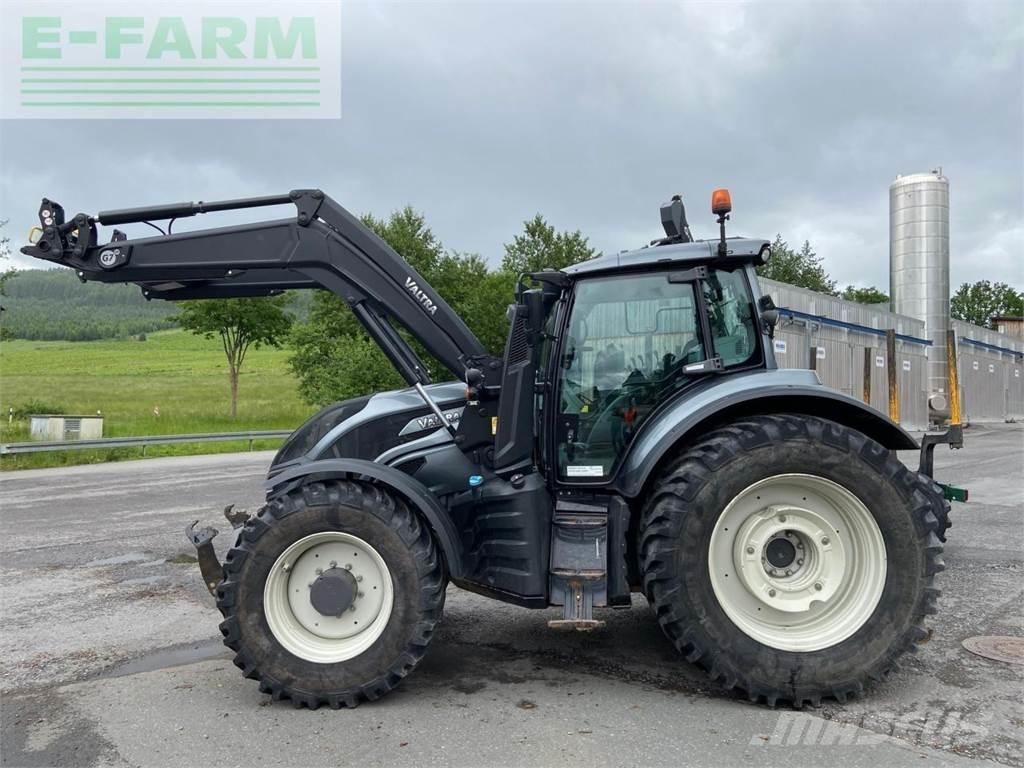 Valtra T254S トラクター