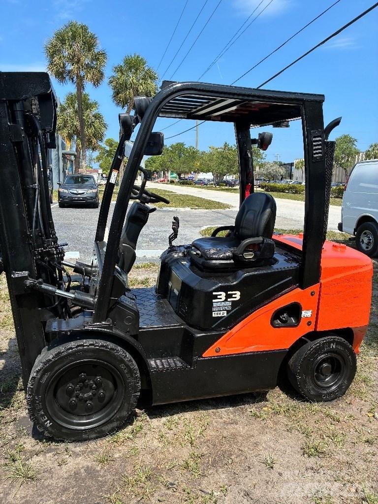 Doosan D 33 S-7 フォークリフト - その他