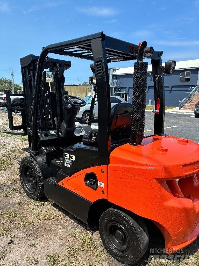 Doosan D 33 S-7 フォークリフト - その他