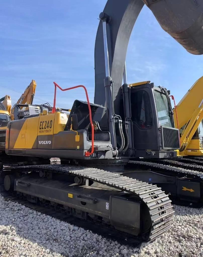 Volvo EC 240 大型油圧ショベル12t以上（パワーショベル・ユンボ）