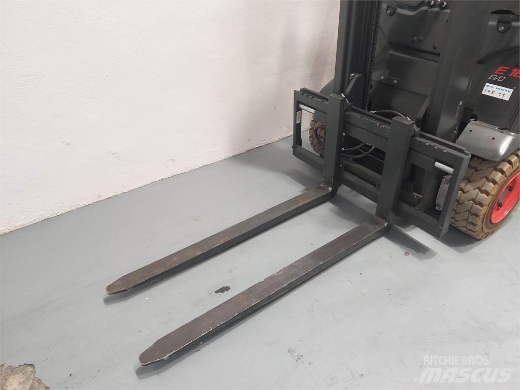 Linde E16P 02 バッテリーフォークリフト