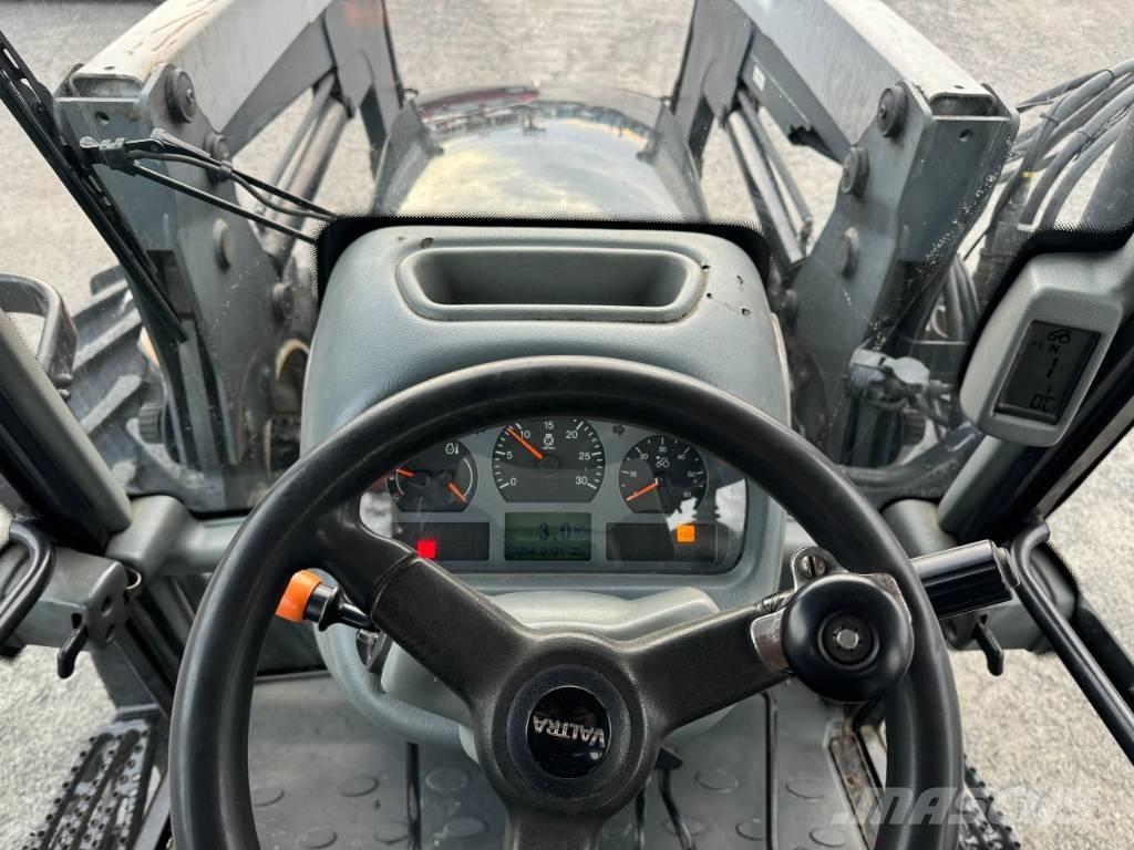 Valtra C 130 トラクター