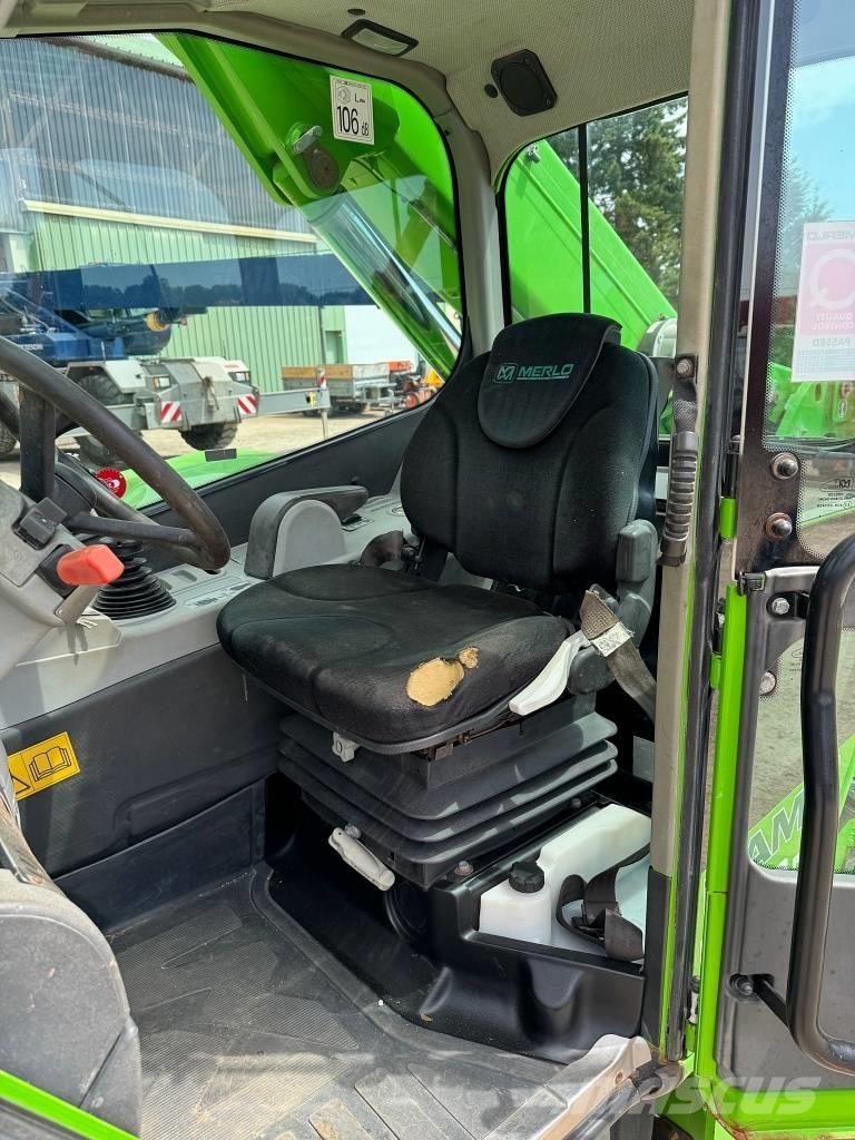 Merlo P 38.13 Plus テレスコーピックハンドラー