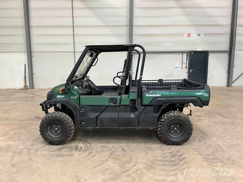 Kawasaki Mule Pro DX ユーティリティー機械