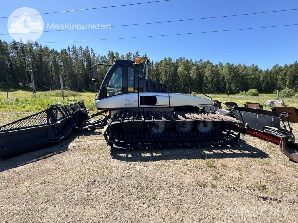 Prinoth Leitwolf スノーグルーマー