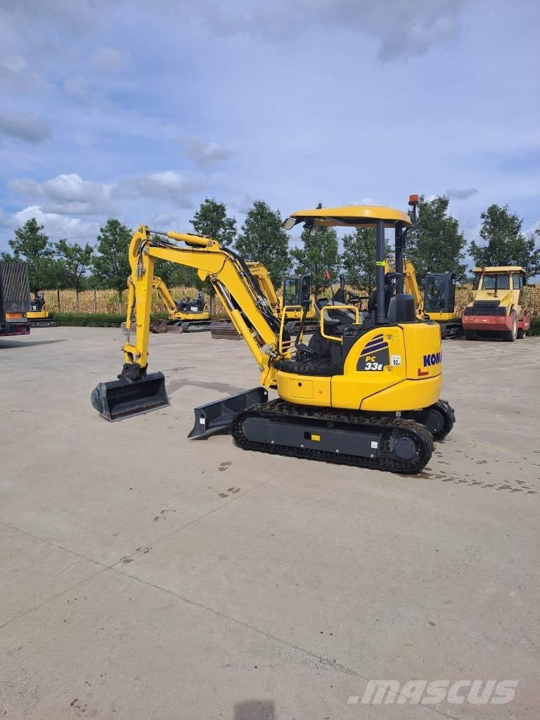 Komatsu PC33E-6 ミニ油圧ショベル 7t以下（ミニユンボ・ミニディガー）