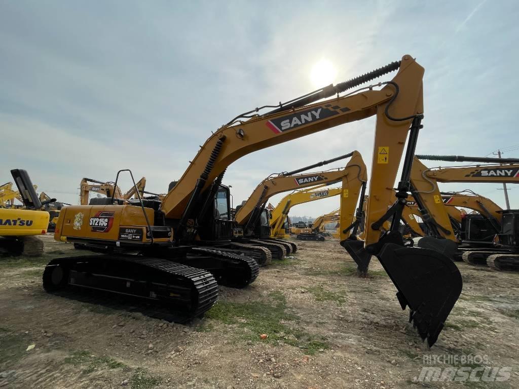 Sany SY 215 C 大型油圧ショベル12t以上（パワーショベル・ユンボ）