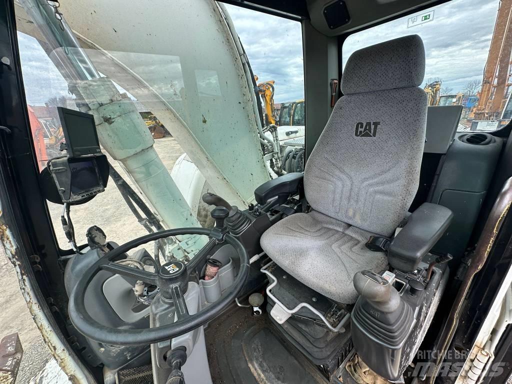 CAT M 316 D ホイール式油圧ショベル（パワーショベル・ユンボ・バックホー）