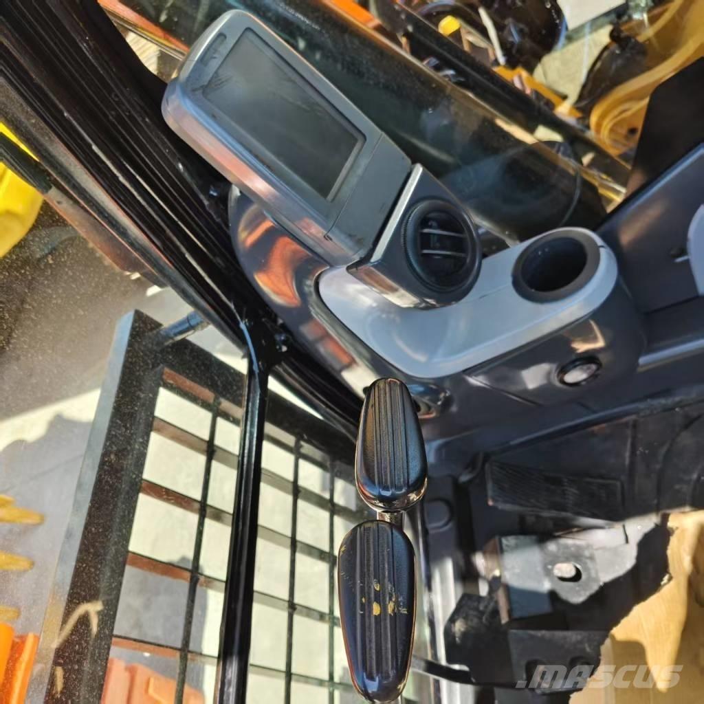 CAT 320 D 大型油圧ショベル12t以上（パワーショベル・ユンボ）