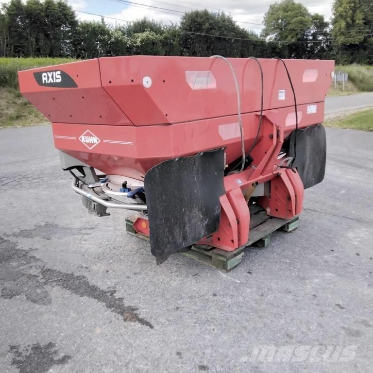 Kuhn Axis 40.1 ミネラル散布機