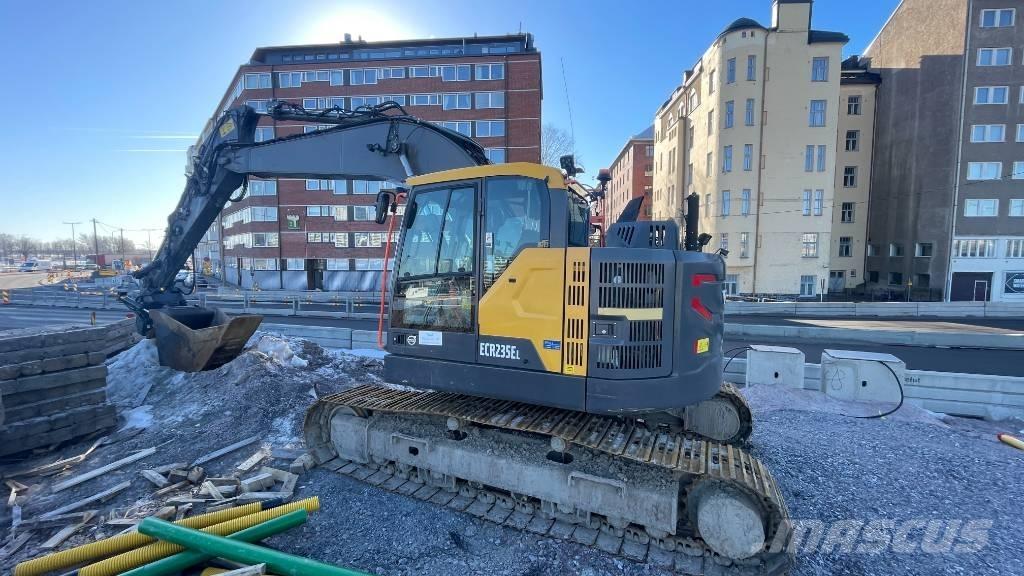 Volvo ECR235EL 大型油圧ショベル12t以上（パワーショベル・ユンボ）