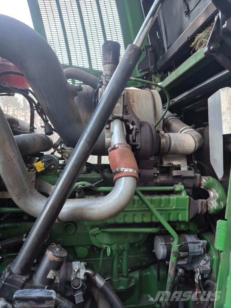 John Deere 1270 E ハーベスター