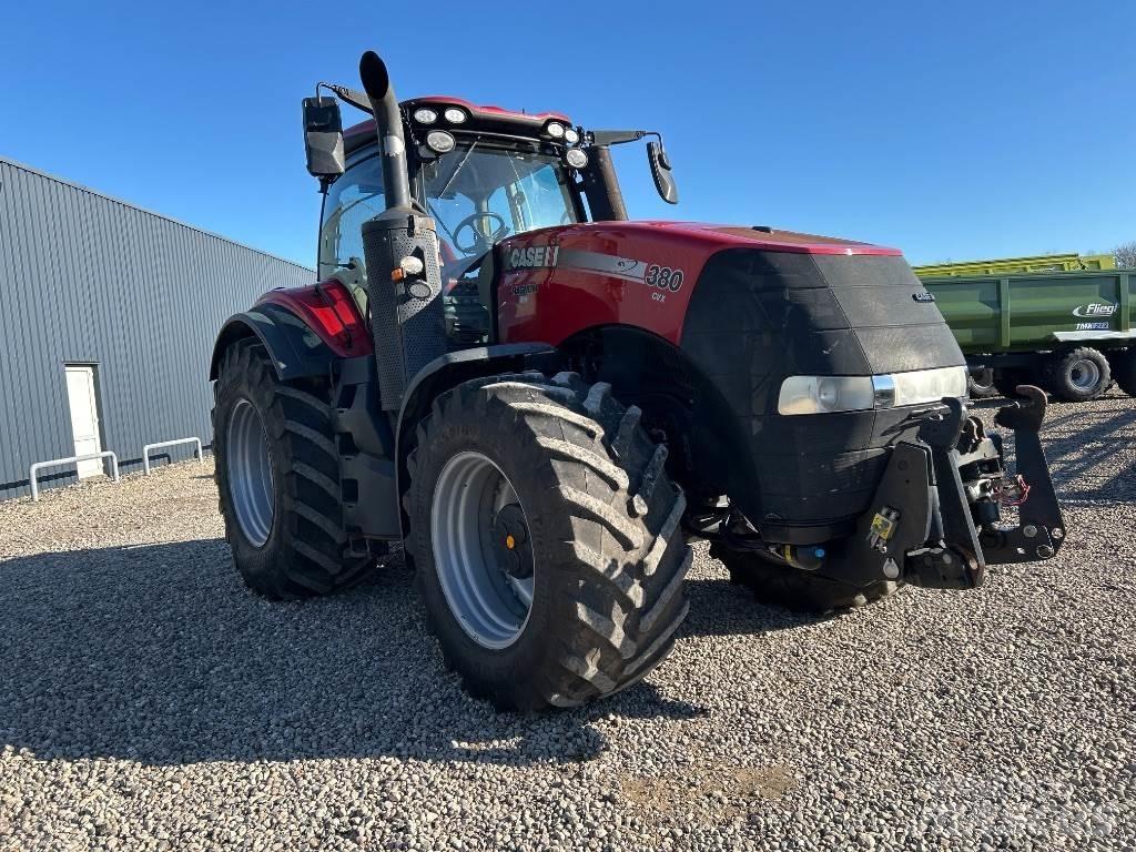 Case IH Magnum 380 トラクター