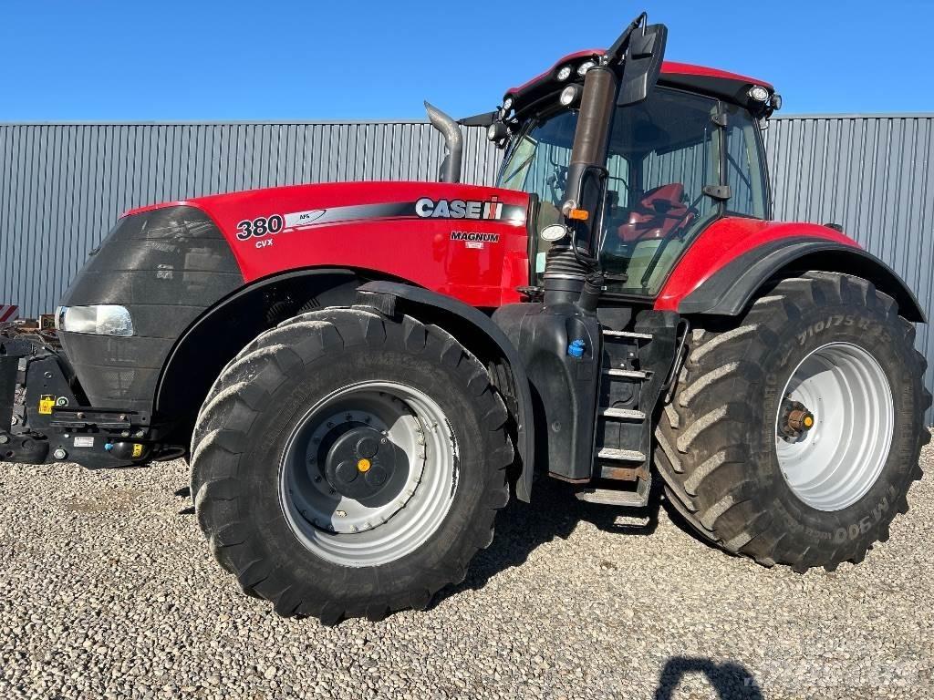 Case IH Magnum 380 トラクター