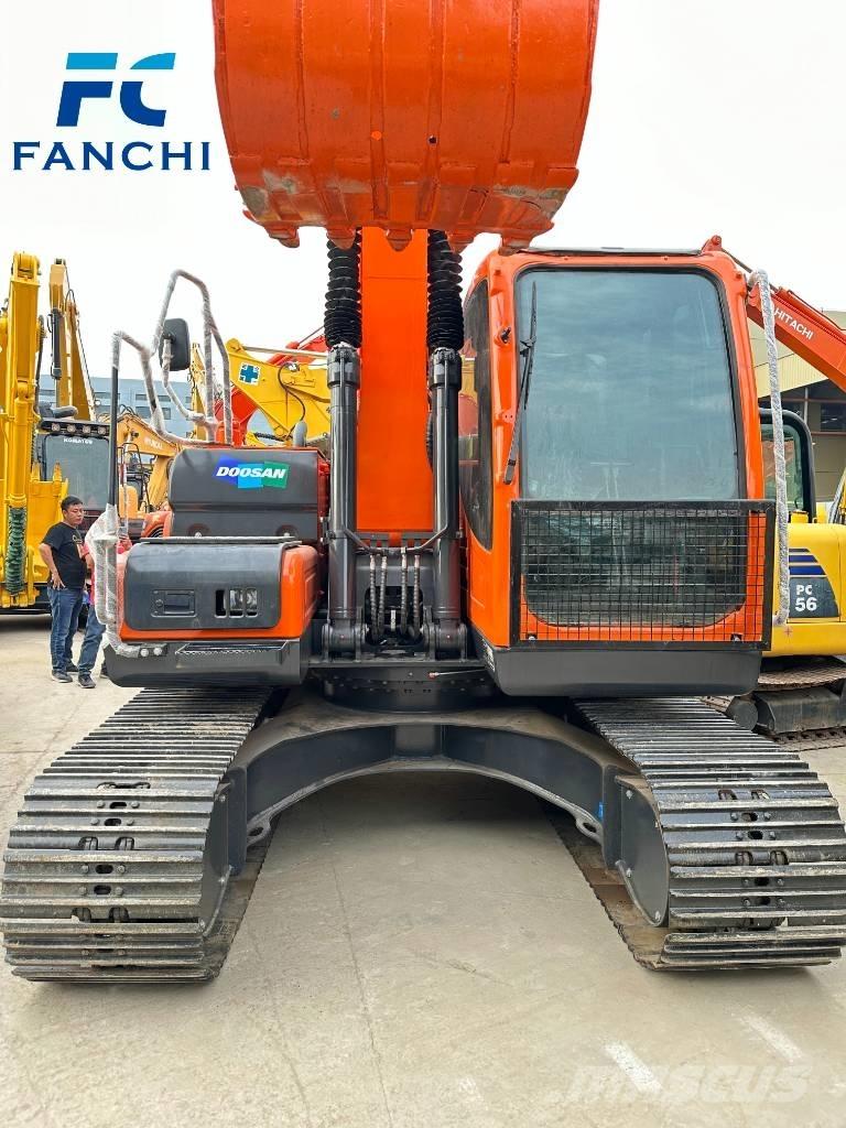 Doosan dx150 大型油圧ショベル12t以上（パワーショベル・ユンボ）