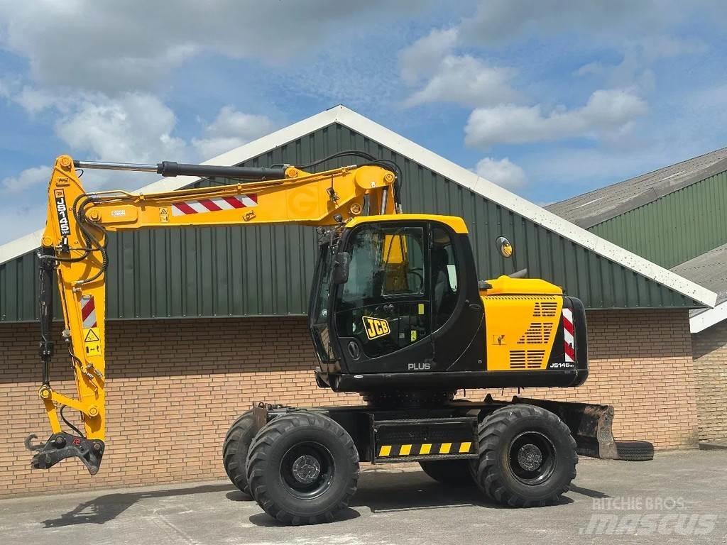 JCB JS145W ホイール式油圧ショベル（パワーショベル・ユンボ・バックホー）