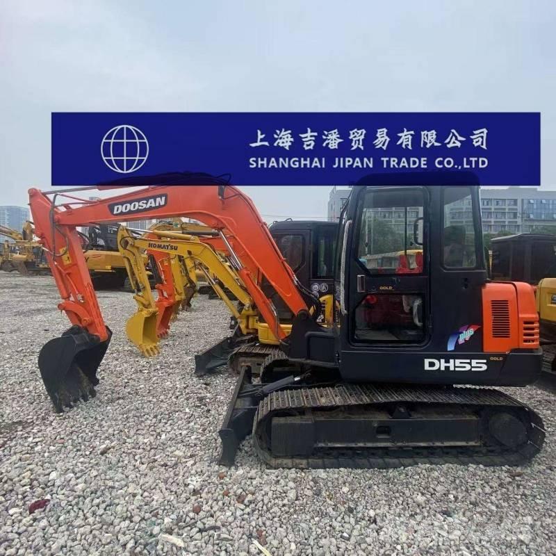 Doosan DH 55 ミニ油圧ショベル 7t以下（ミニユンボ・ミニディガー）