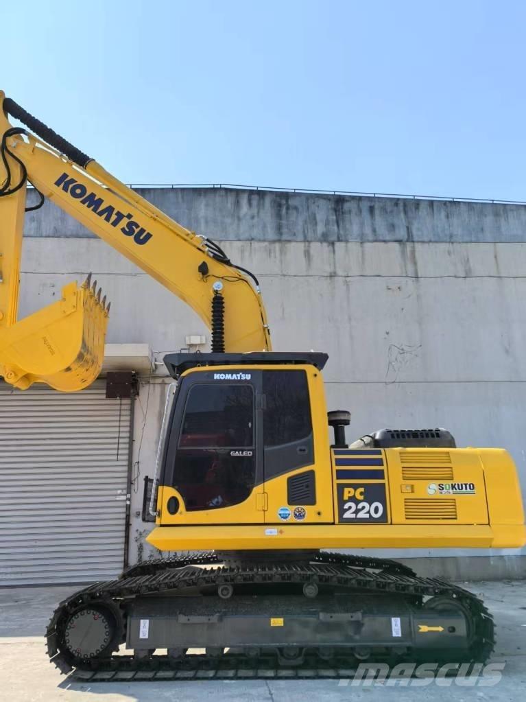 Komatsu PC 220-8 大型油圧ショベル12t以上（パワーショベル・ユンボ）