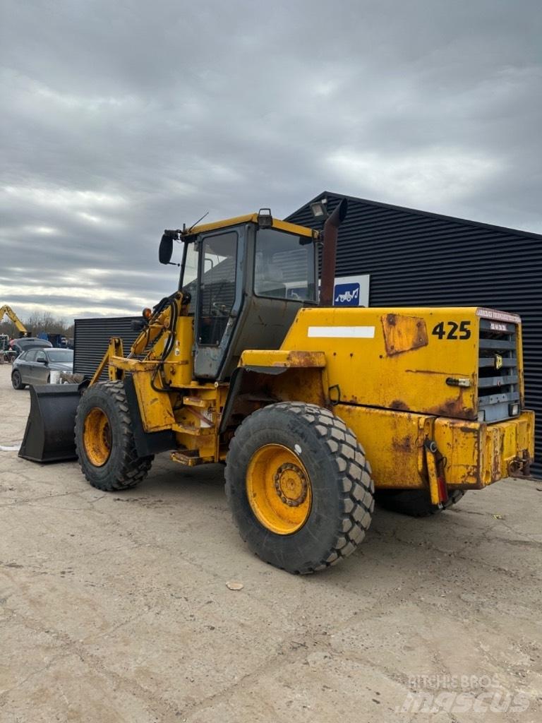 JCB 525 テレスコーピックハンドラー