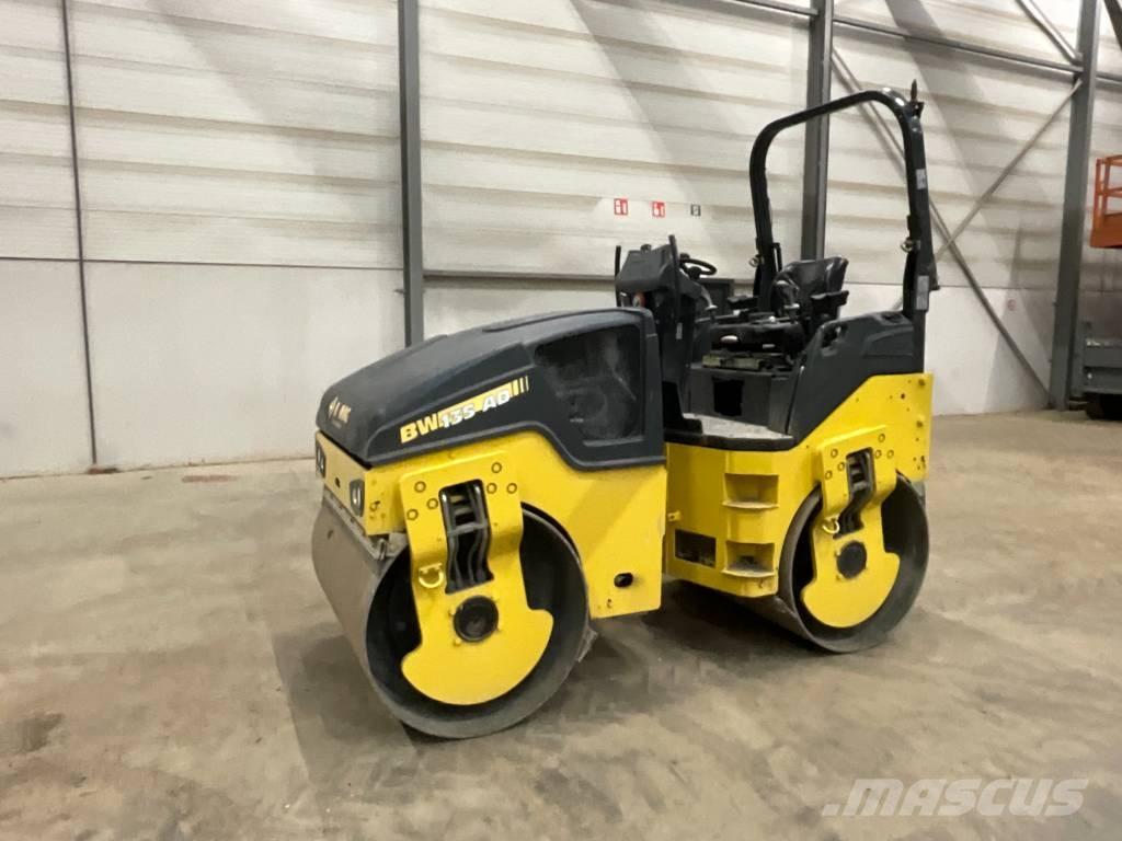 Bomag BW 135 AD-5 タンデムローラ
