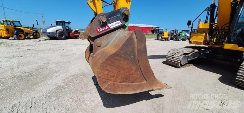 JCB 220X LC 大型油圧ショベル12t以上（パワーショベル・ユンボ）