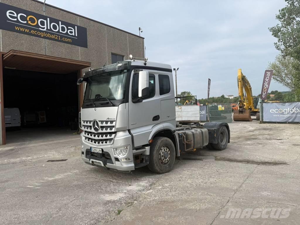 Mercedes-Benz 1851 中古トラクターヘッド | トレーラーヘッド