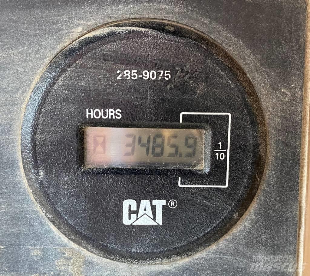 CAT D 11 N ブルドーザー