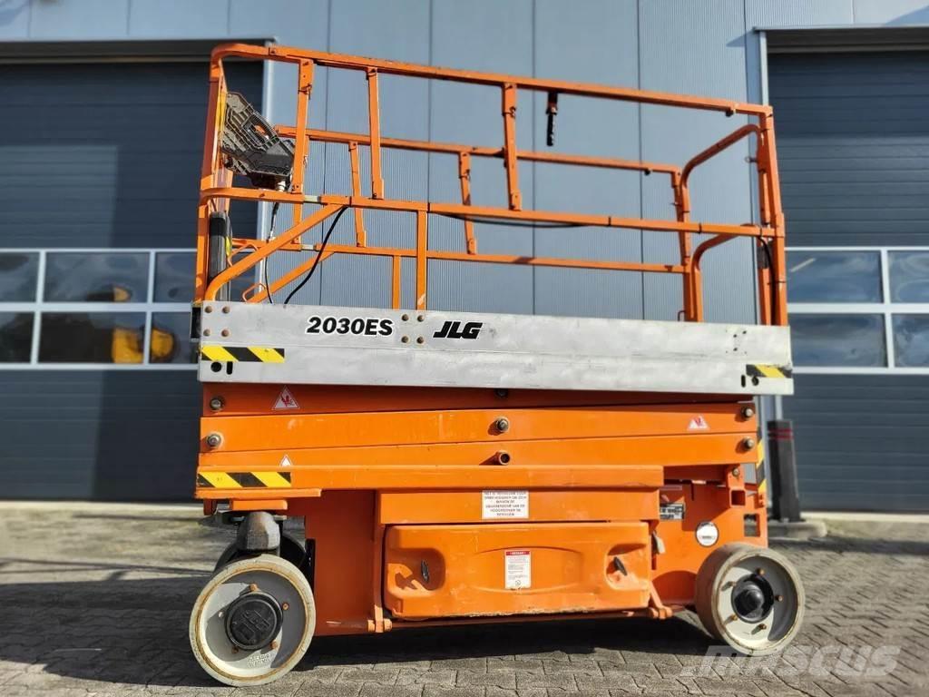 JLG 2030ES シザースリフト