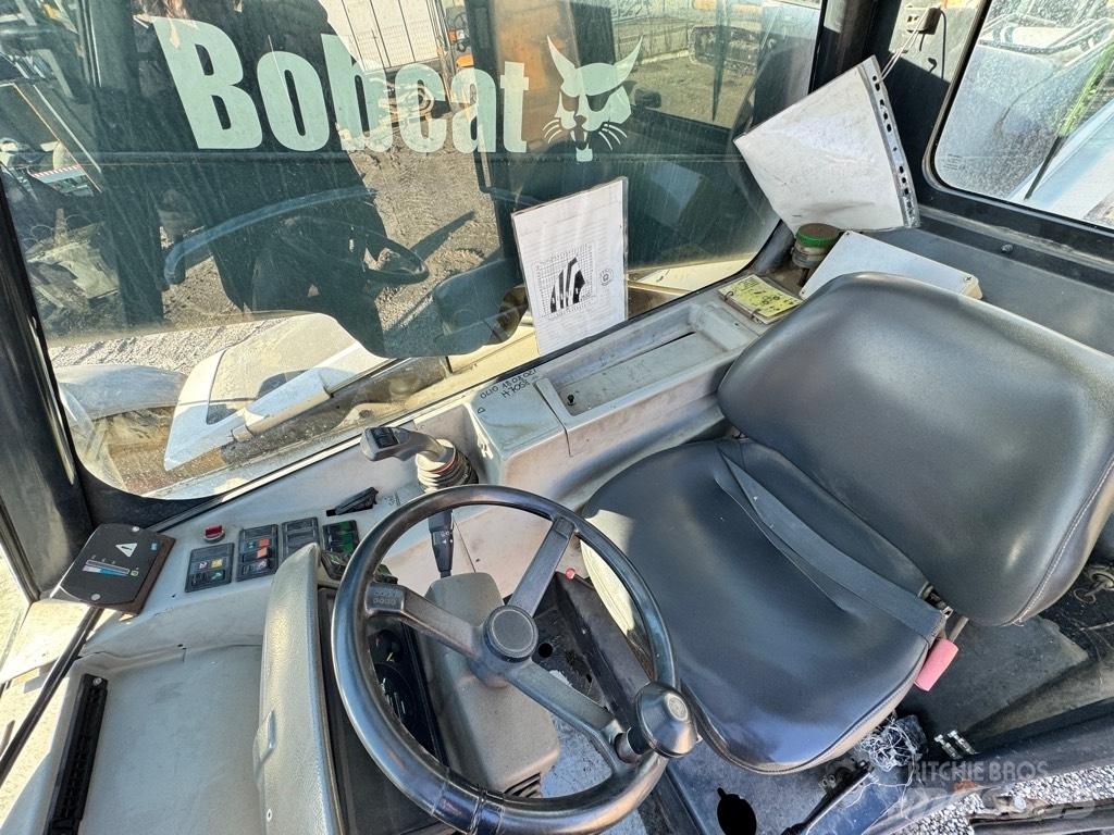 Bobcat T 40.170 テレスコーピックハンドラー
