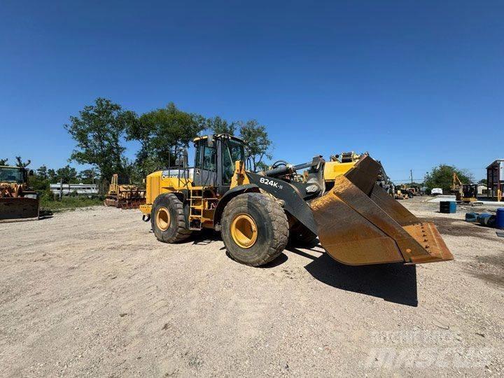 John Deere 824K-II ホイールローダー・タイヤショベル