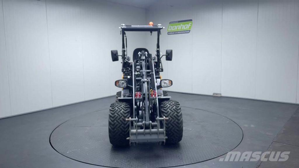 GiANT G2300 HD ホイールローダー・タイヤショベル