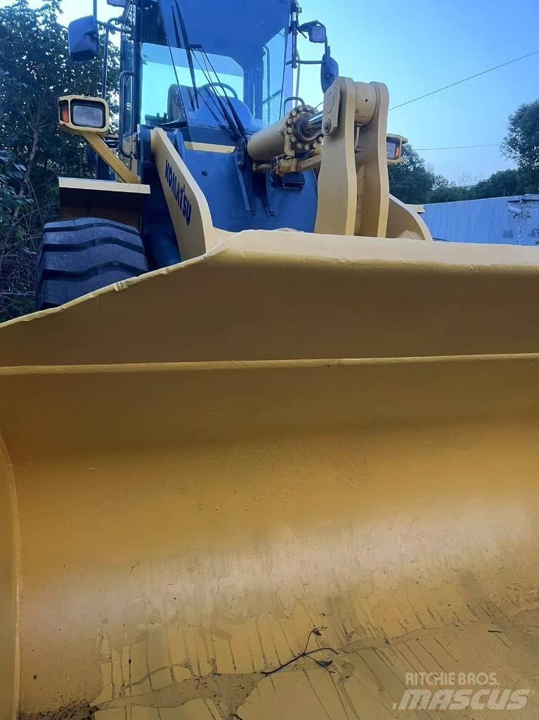 Komatsu WA 320 ホイールローダー・タイヤショベル