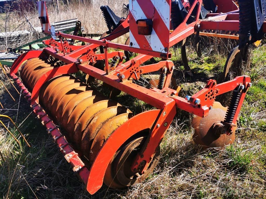 Horsch Terrano 3 FX カルチベーター
