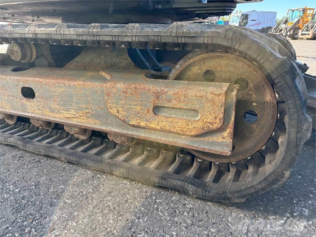 Volvo ecr88 ミニ油圧ショベル 7t以下（ミニユンボ・ミニディガー）