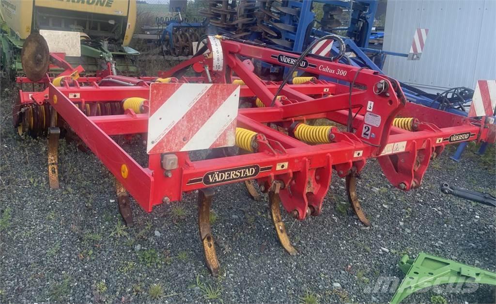 Väderstad CS 300 カルチベーター