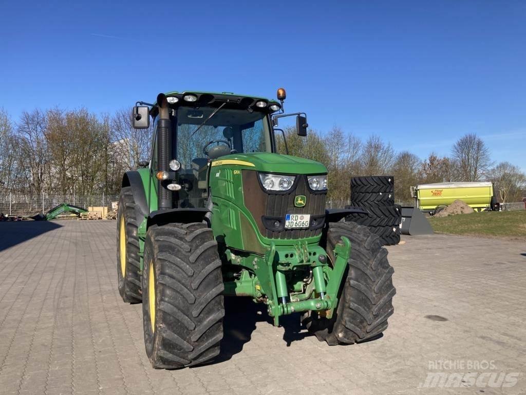 John Deere 6210R トラクター