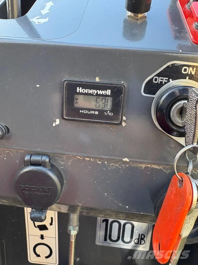 Kubota KC 70 サイト　ダンプ