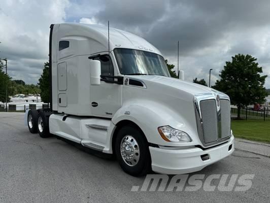 Kenworth T 680 中古トラクターヘッド | トレーラーヘッド