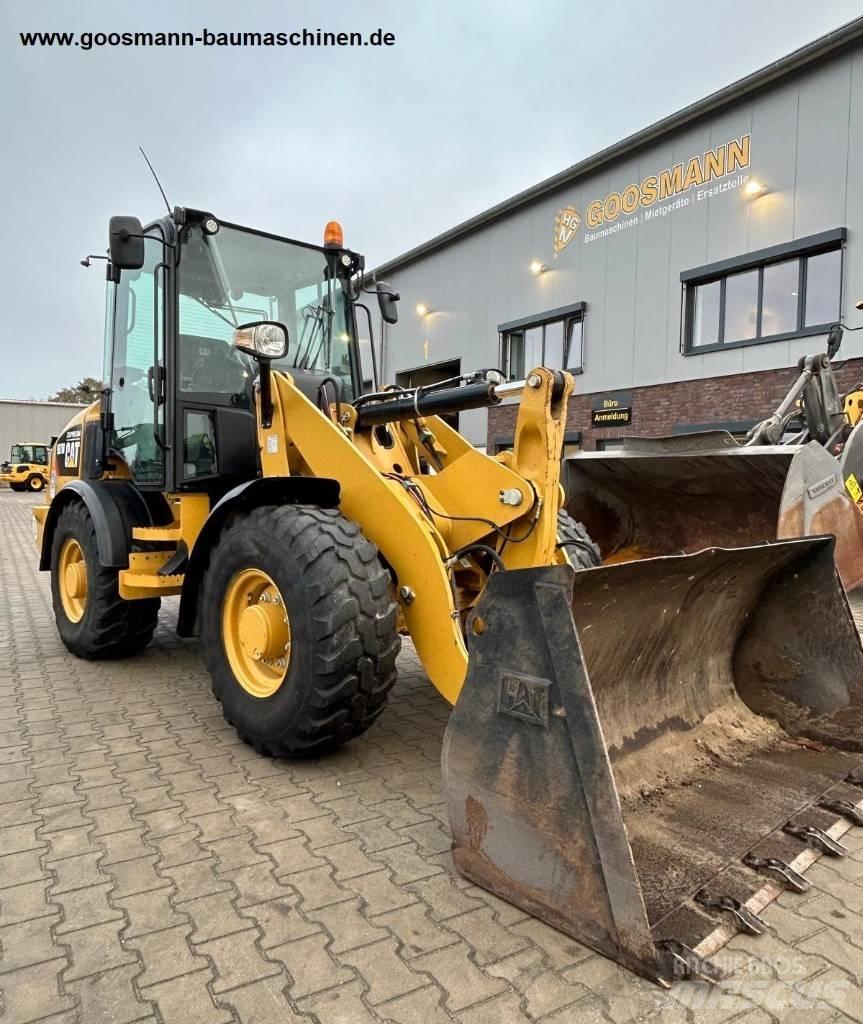 CAT 907 M ホイールローダー・タイヤショベル
