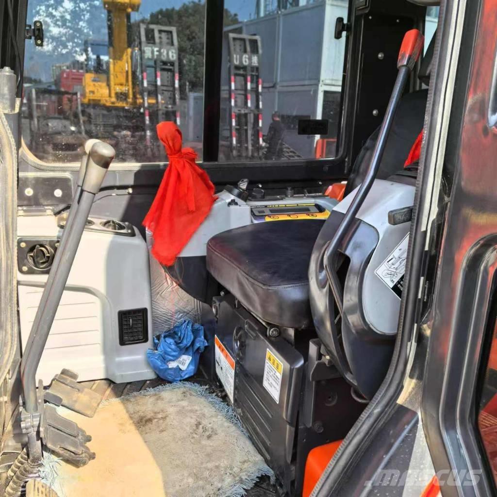 Kubota U 50-4 ミニ油圧ショベル 7t以下（ミニユンボ・ミニディガー）