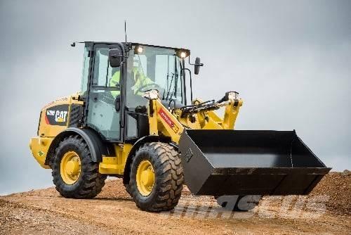 CAT 906 M ホイールローダー・タイヤショベル