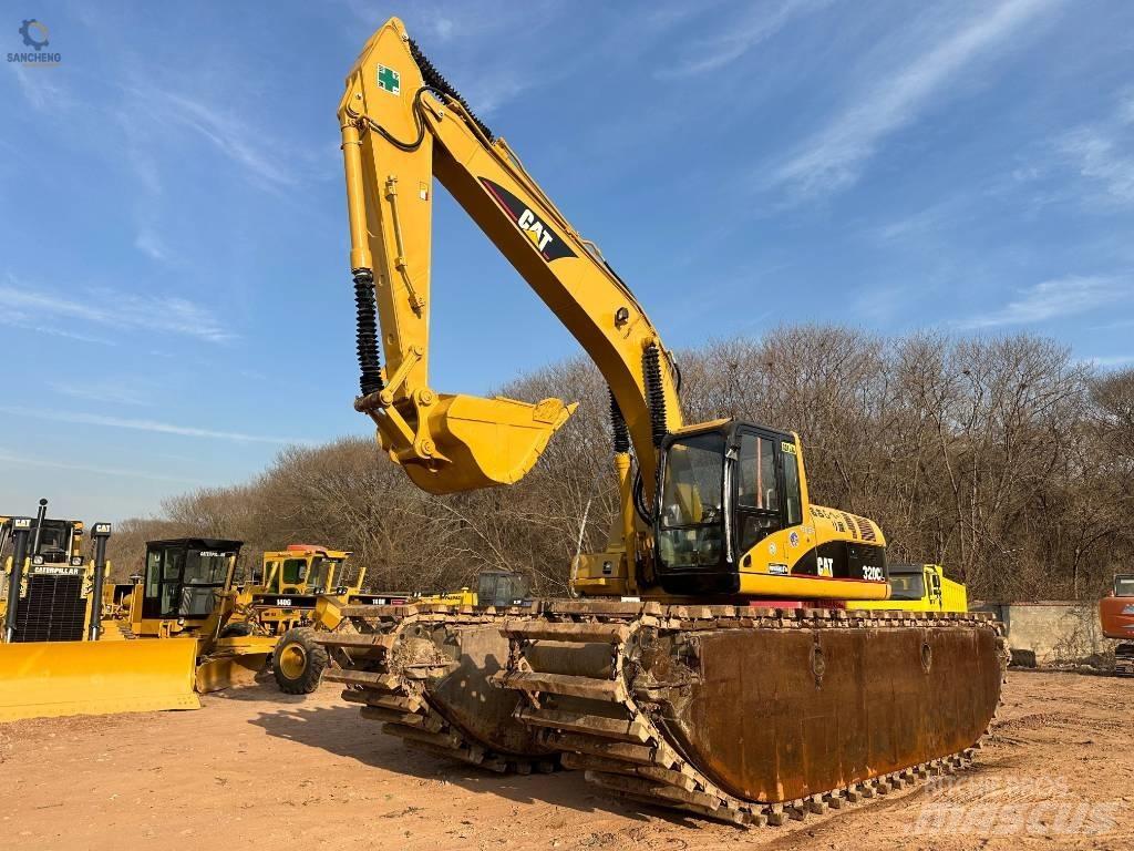 CAT 320 C L 水陸両用油圧ショベル、ユンボ