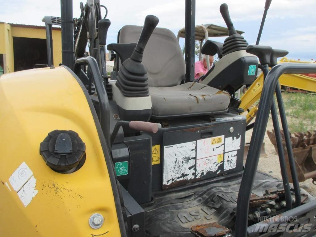 Komatsu PC 26 MR-3 ミニ油圧ショベル 7t以下（ミニユンボ・ミニディガー）