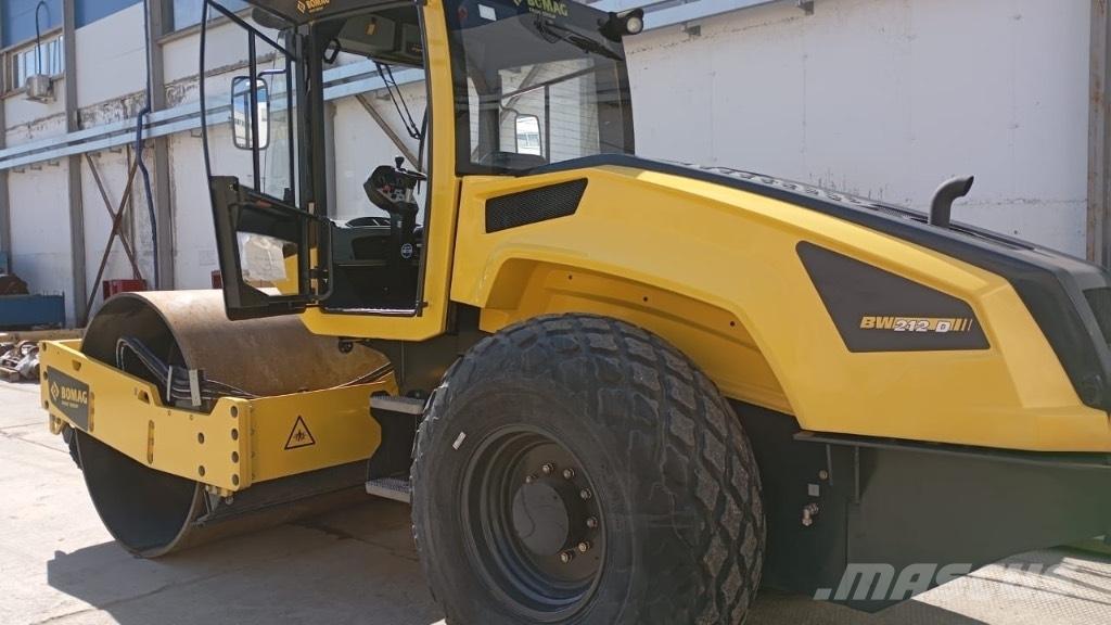 Bomag BW 212 D-5 SL 振動ローラ