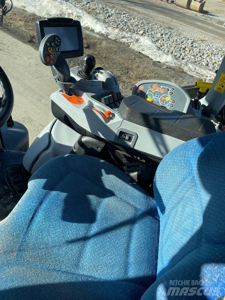 New Holland T 7.170 トラクター